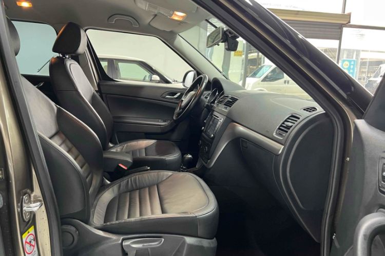 Used Skoda Yeti 2014 1.4 TSI DSG Polar Edition Interior 9