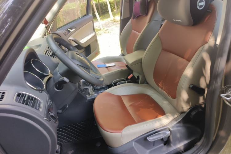 Used Skoda Yeti 2014 1.4TSI DSG Vibrant Edition Left Front Seat