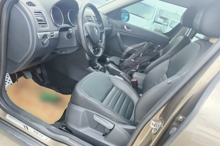 Used Skoda Yeti 2014 1.4TSI Manual Polar Edition Left Front Seat