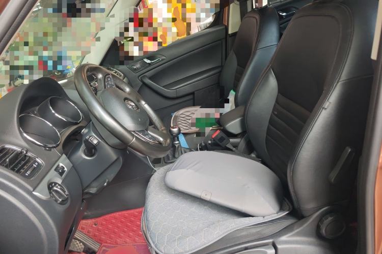 Used Skoda Yeti 2014 1.4TSI Manual Polar Edition Left Front Seat