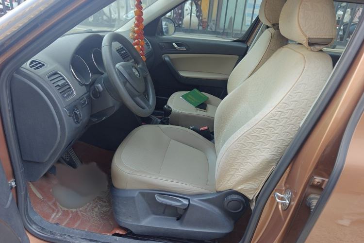 Used Skoda Yeti 2014 1.6L Manual Colorful Edition Left Front Seat