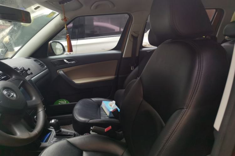 Used Skoda Yeti 2014 1.4TSI DSG Explorer Edition Left Front Seat