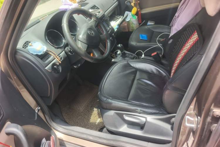 Used Skoda Yeti 2014 1.4TSI DSG Explorer Edition Left Front Seat