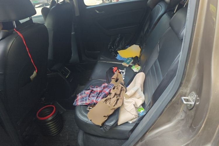Used Skoda Yeti 2014 1.8TSI DSG Polar Edition Left Rear Seat