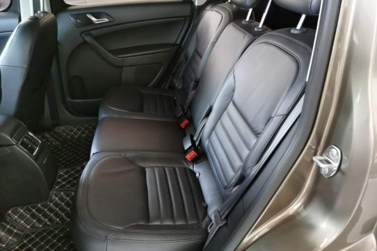 Used Skoda Yeti 2014 1.8TSI DSG Polar Edition Left Rear Seat
