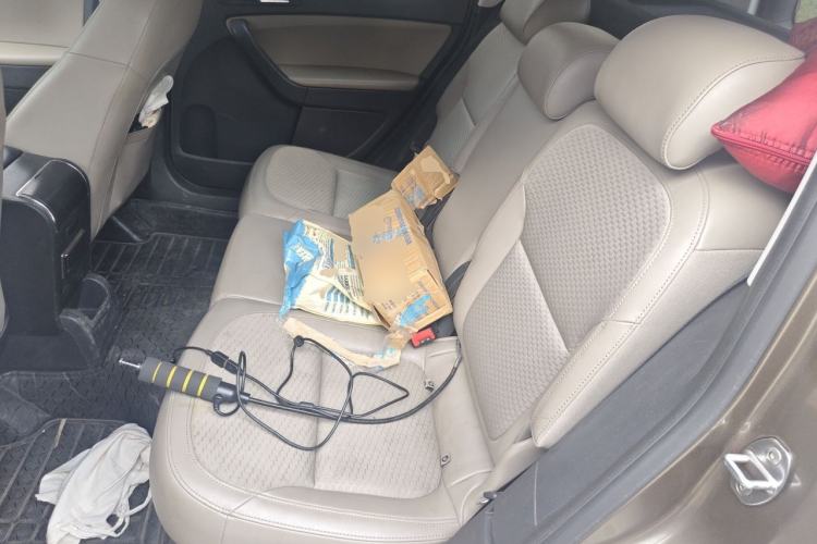 Used Skoda Yeti 2014 1.4TSI DSG Explorer Edition Left Rear Seat