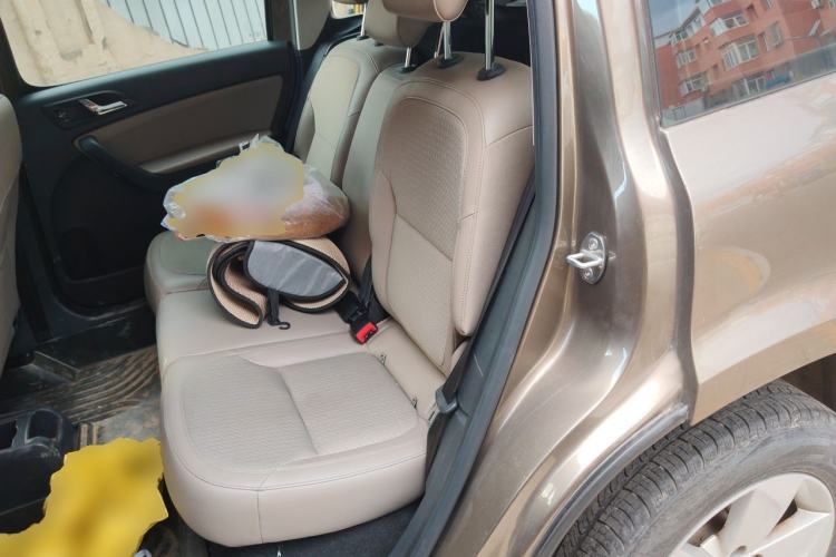 Used Skoda Yeti 2014 1.4TSI Manual Colorful Edition Left Rear Seat