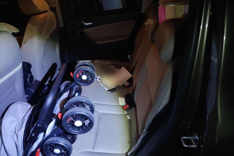 Used Skoda Yeti 2014 1.4TSI Manual Explore Edition Left Rear Seat
