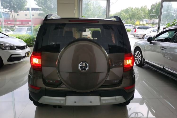 Used Skoda Yeti 2014 1.8TSI DSG Polar Edition Rear