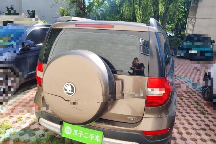 Used Skoda Yeti 2014 1.4TSI DSG All-Wheel Drive Version Rear