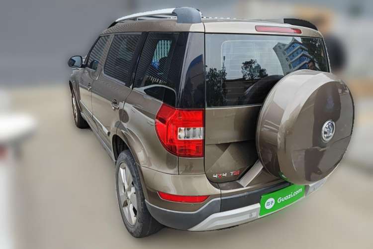 Used Skoda Yeti 2014 1.4TSI Manual Polar Edition Rear Left 45 Deg