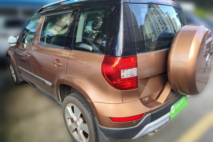 Used Skoda Yeti 2014 1.4 TSI DSG Polar Edition Rear Left 45 Deg