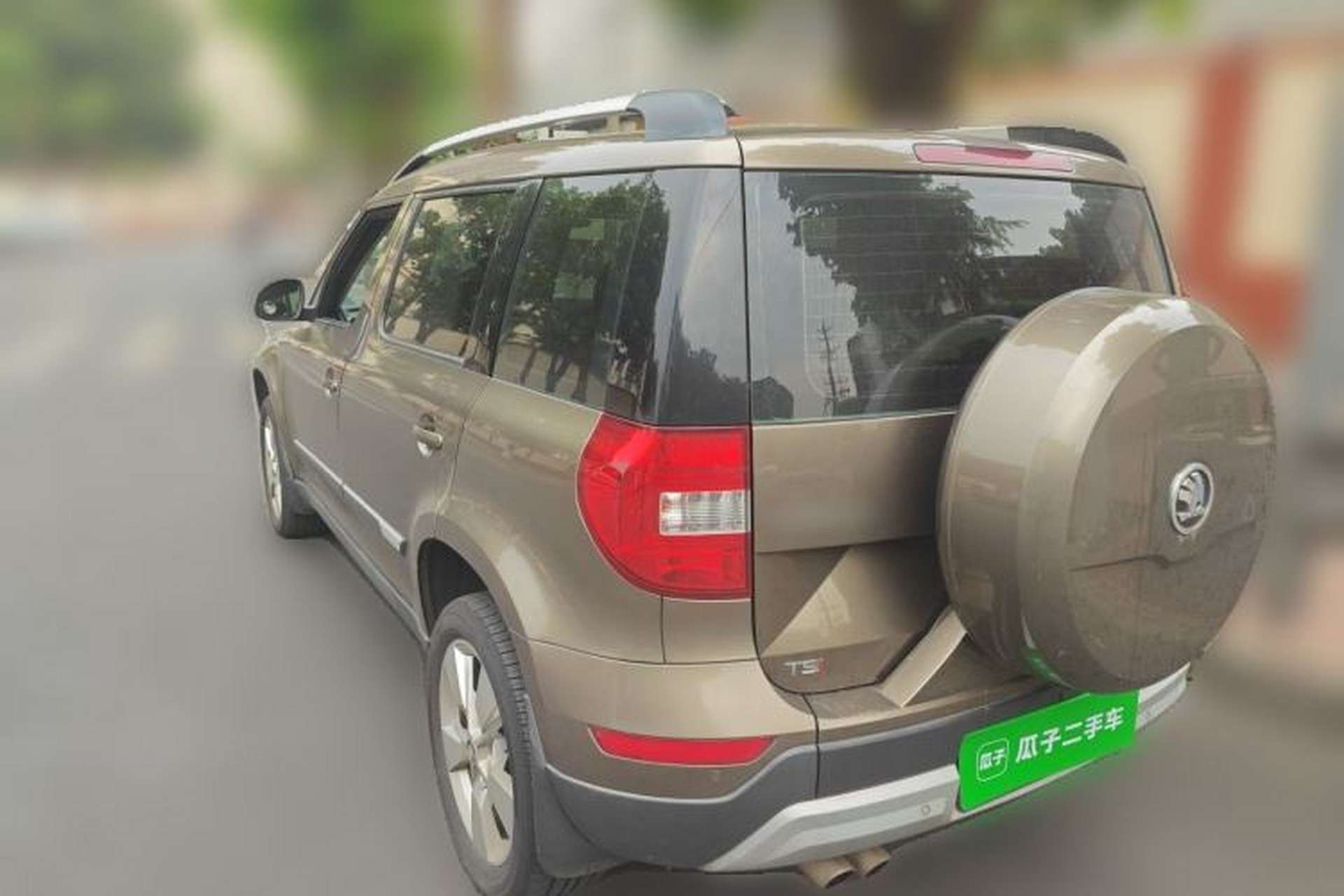 Used Skoda Yeti 2014 1.4 TSI DSG Polar Edition Rear Left 45 Deg