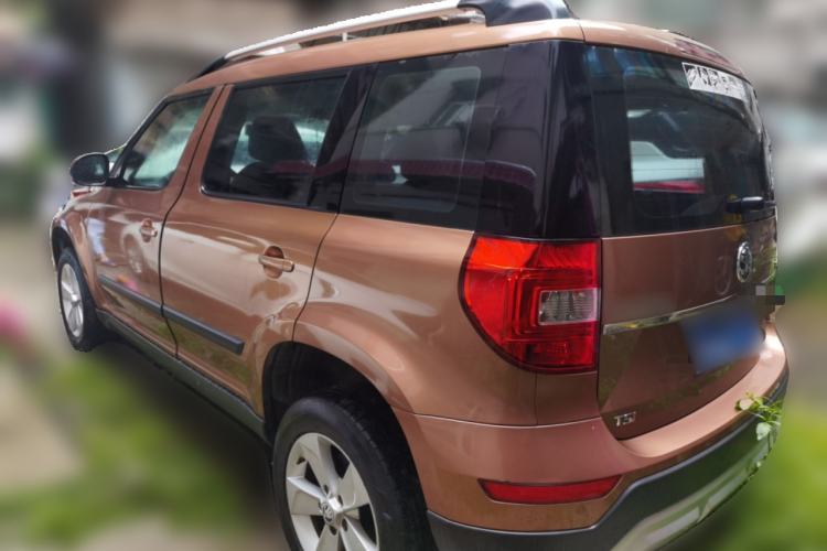 Used Skoda Yeti 2014 1.4TSI DSG Explorer Edition Rear Left 45 Deg