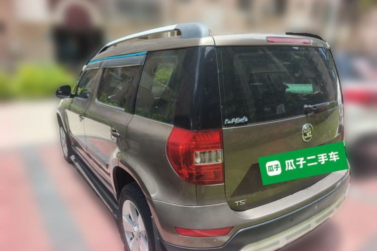 Used Skoda Yeti 2014 1.4TSI DSG Explorer Edition Rear Left 45 Deg