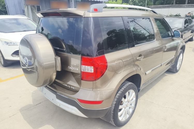 Used Skoda Yeti 2014 1.4TSI Manual Polar Edition Rear Right 45 Deg