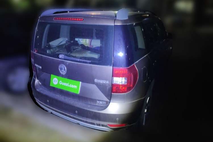 Used Skoda Yeti 2014 1.4TSI Manual Explore Edition Rear Right 45 Deg