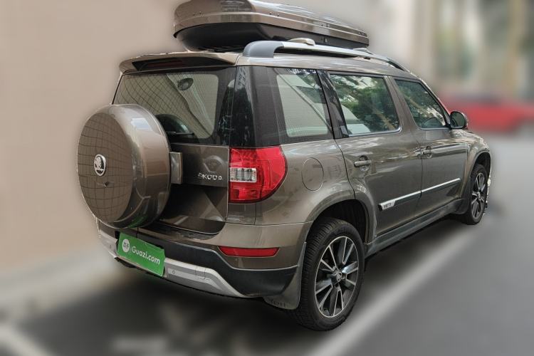 Used Skoda Yeti 2014 1.4TSI DSG All-Wheel Drive Version Rear Right 45 Deg