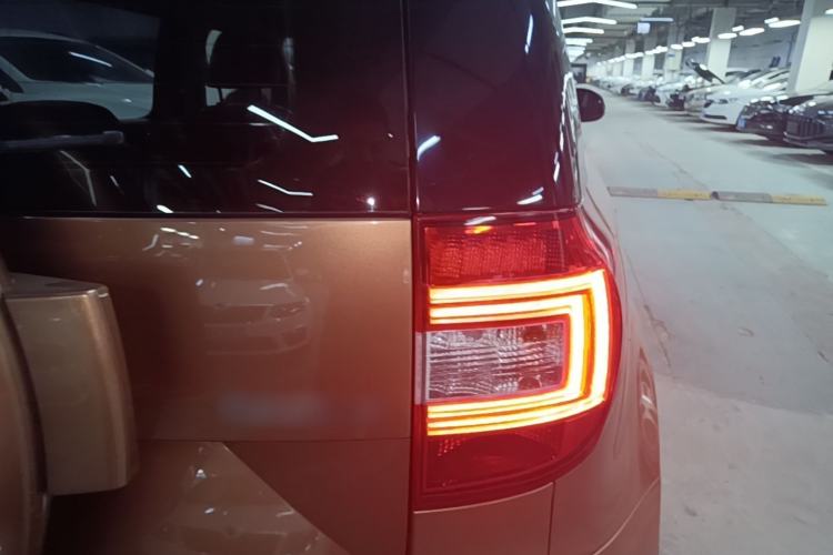 Used Skoda Yeti 2014 1.8TSI DSG Polar Edition Right Rear Taillight