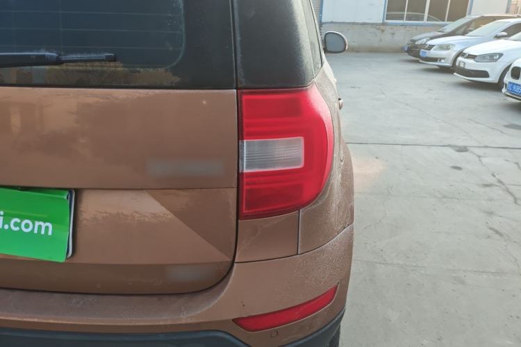 Used Skoda Yeti 2014 1.4TSI Manual Explore Edition Right Rear Taillight