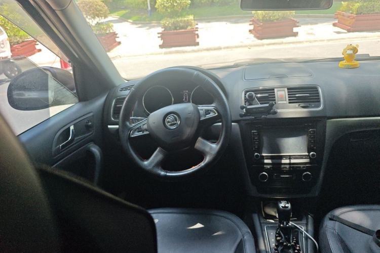 Used Skoda Yeti 2014 1.8TSI DSG Polar Edition Steering Wheel