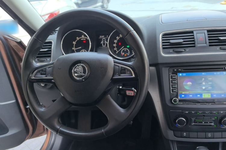 Used Skoda Yeti 2014 1.4 TSI DSG Polar Edition Steering Wheel