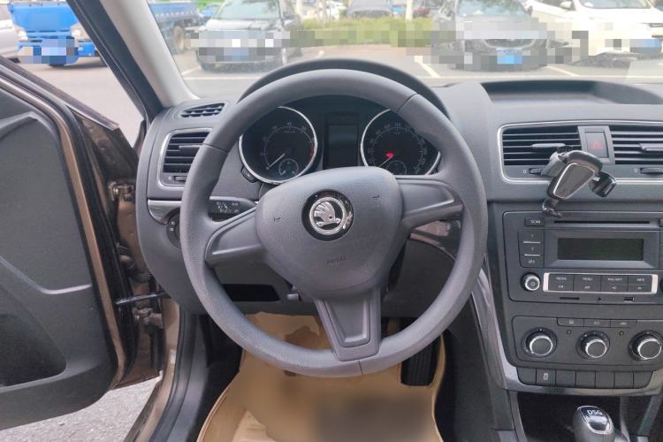 Used Skoda Yeti 2014 1.4TSI DSG Vibrant Edition Steering Wheel