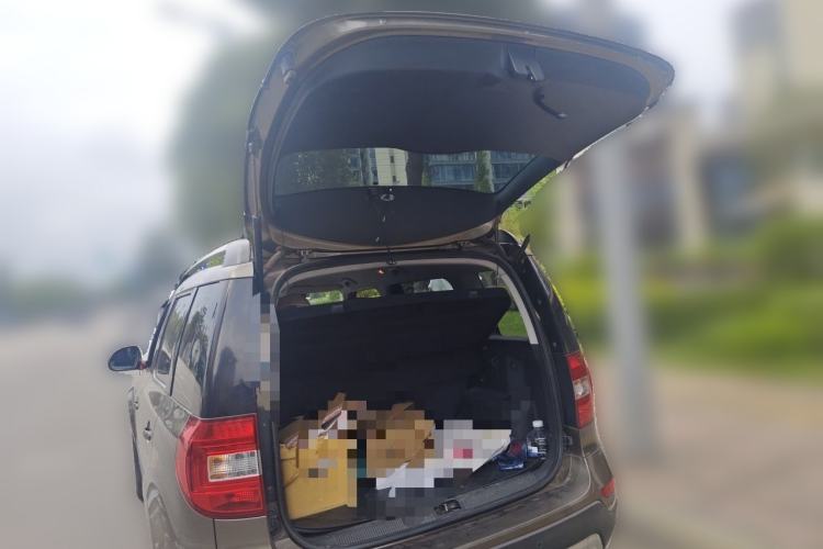 Used Skoda Yeti 2014 1.4TSI DSG Explorer Edition Trunk