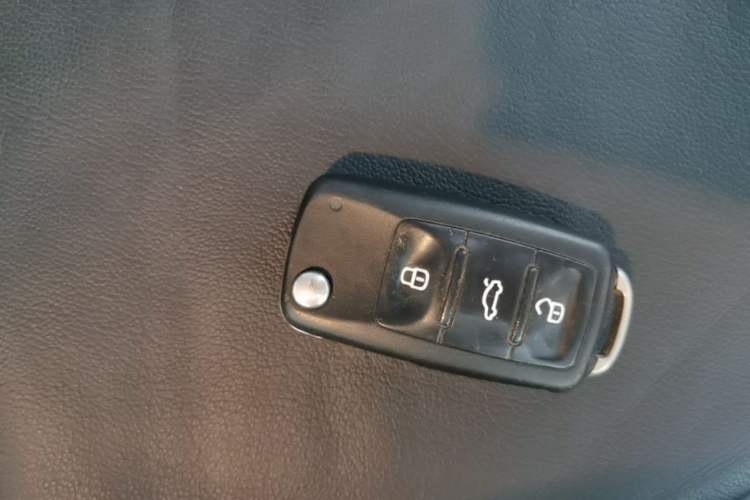 Used Skoda Yeti 2014 1.8TSI DSG Polar Edition Vehicle Key