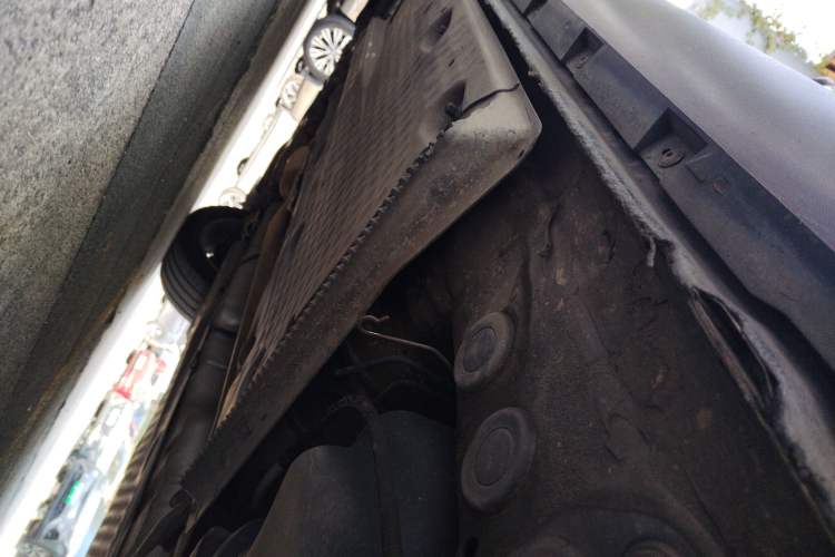 Used Skoda Yeti 2014 1.8TSI DSG Polar Edition Chassis Rear Left