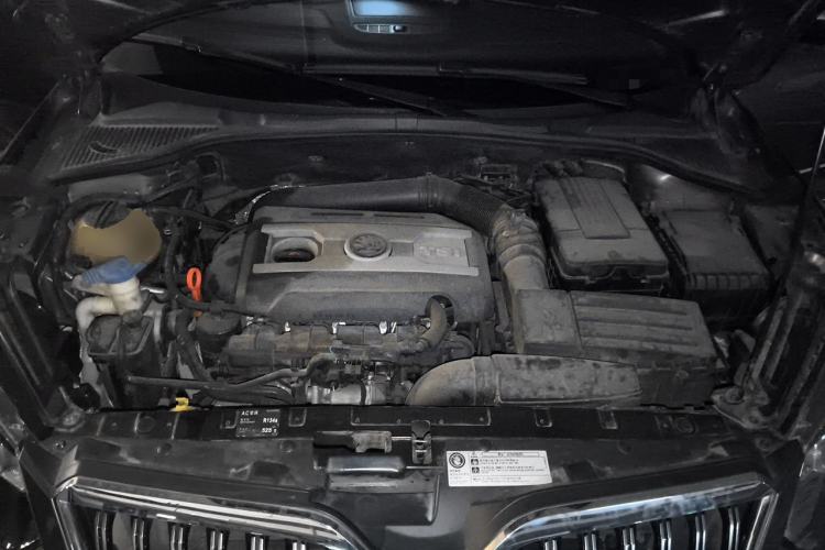 Used Skoda Yeti 2014 1.8TSI DSG All-Wheel Drive Edition Engine Bay