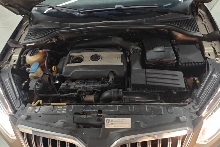 Used Skoda Yeti 2014 1.8TSI DSG All-Wheel Drive Edition Engine Bay