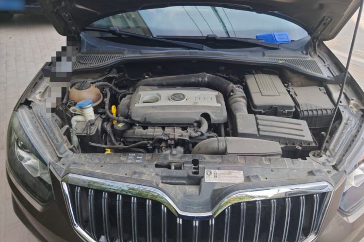 Used Skoda Yeti 2014 1.8TSI DSG All-Wheel Drive Edition Engine Bay