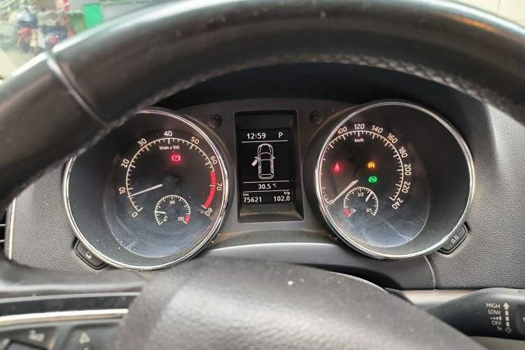 Used Skoda Yeti 2014 1.4 TSI DSG Polar Edition Instrument Cluster