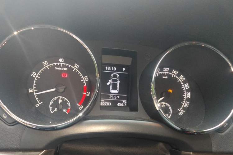 Used Skoda Yeti 2014 1.4TSI DSG All-Wheel Drive Version Instrument Cluster