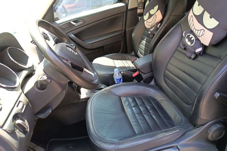 Used Skoda Yeti 2014 1.4 TSI DSG Phantom Edition Left Front Seat