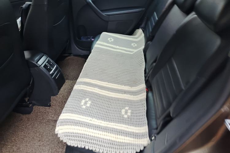 Used Skoda Yeti 2014 1.8TSI DSG Polar Edition Left Rear Seat