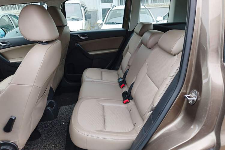 Used Skoda Yeti 2014 1.4TSI Manual Explore Edition Left Rear Seat