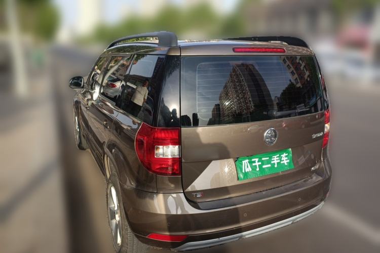 Used Skoda Yeti 2014 1.4TSI DSG Vibrant Edition Rear Left 45 Deg