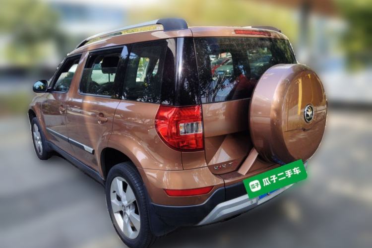 Used Skoda Yeti 2014 1.8TSI DSG Polar Edition Rear Left 45 Deg