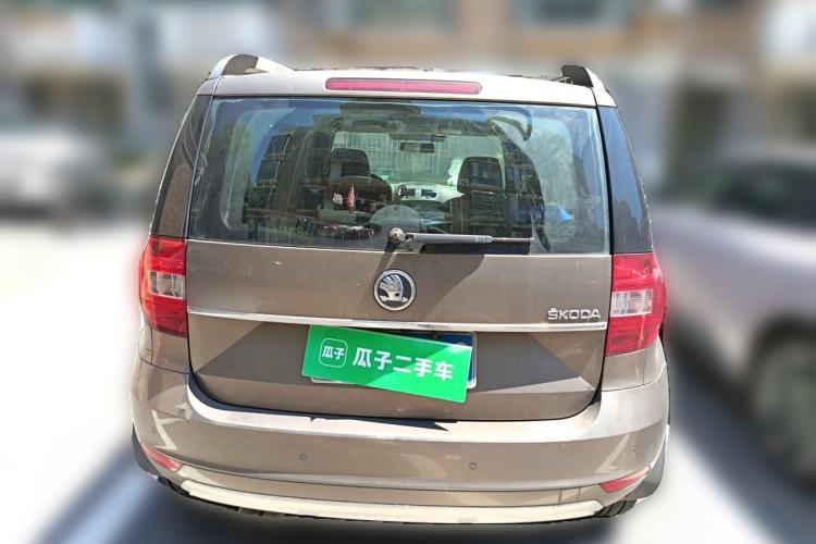 Used Skoda Yeti 2014 1.4 TSI DSG Phantom Edition Rear