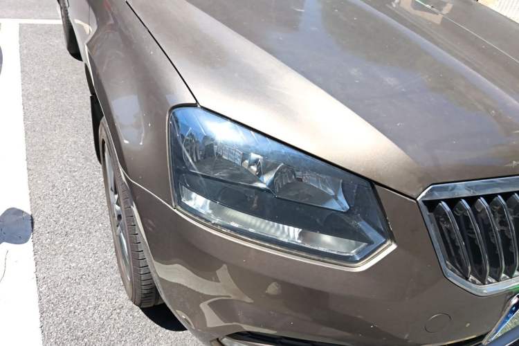 Used Skoda Yeti 2014 1.4 TSI DSG Phantom Edition Right Front Headlight