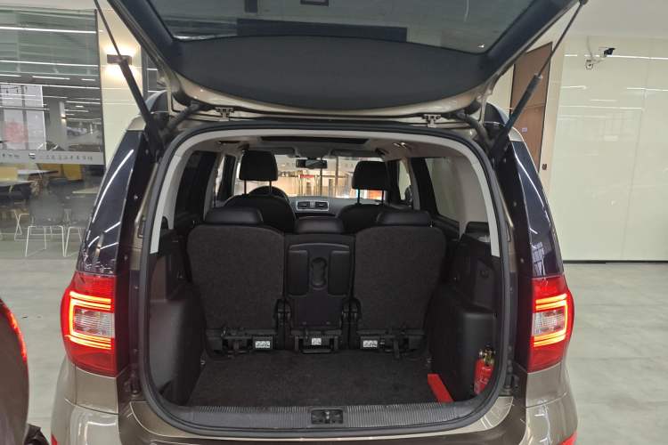 Used Skoda Yeti 2014 1.8TSI DSG All-Wheel Drive Edition Trunk