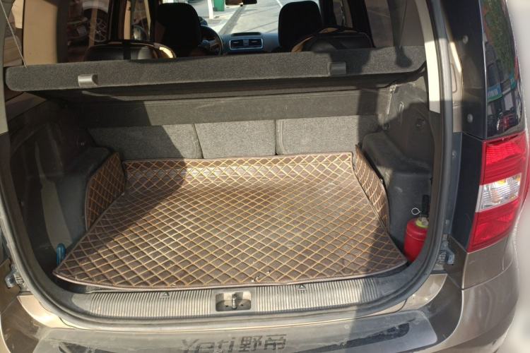 Used Skoda Yeti 2014 1.4TSI DSG Vibrant Edition Trunk