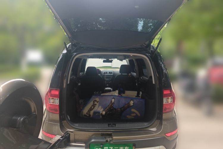 Used Skoda Yeti 2014 1.4TSI DSG All-Wheel Drive Version Trunk