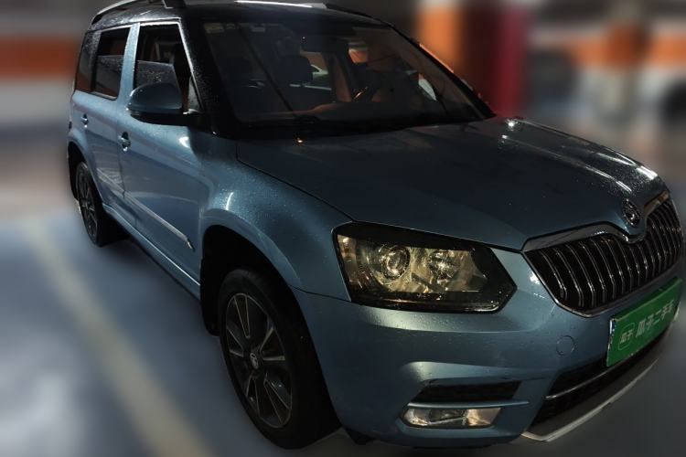 Used Skoda Yeti 2014 1.4 TSI DSG Phantom Edition Front Right 45 Deg