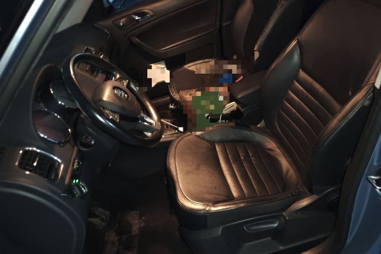 Used Skoda Yeti 2014 1.4 TSI DSG Phantom Edition Left Front Seat
