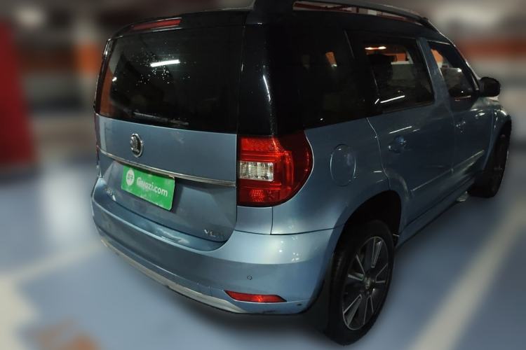 Used Skoda Yeti 2014 1.4 TSI DSG Phantom Edition Rear Right 45 Deg