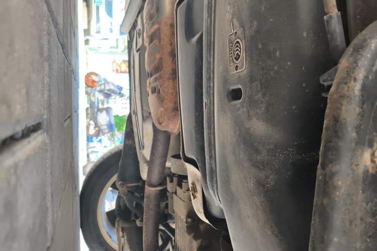 Used Skoda Yeti 2014 1.8TSI DSG Polar Edition Chassis Rear Left
