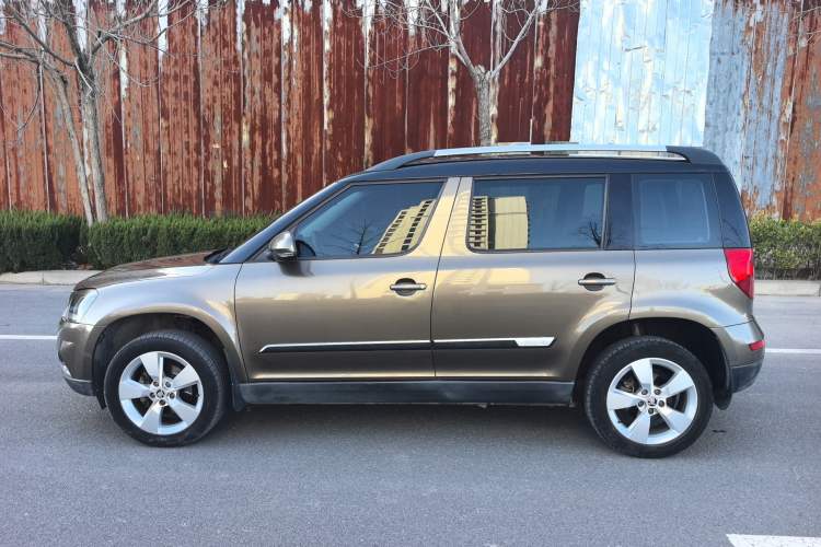 Used Skoda Yeti 2014 1.8TSI DSG Polar Edition Exterior 3